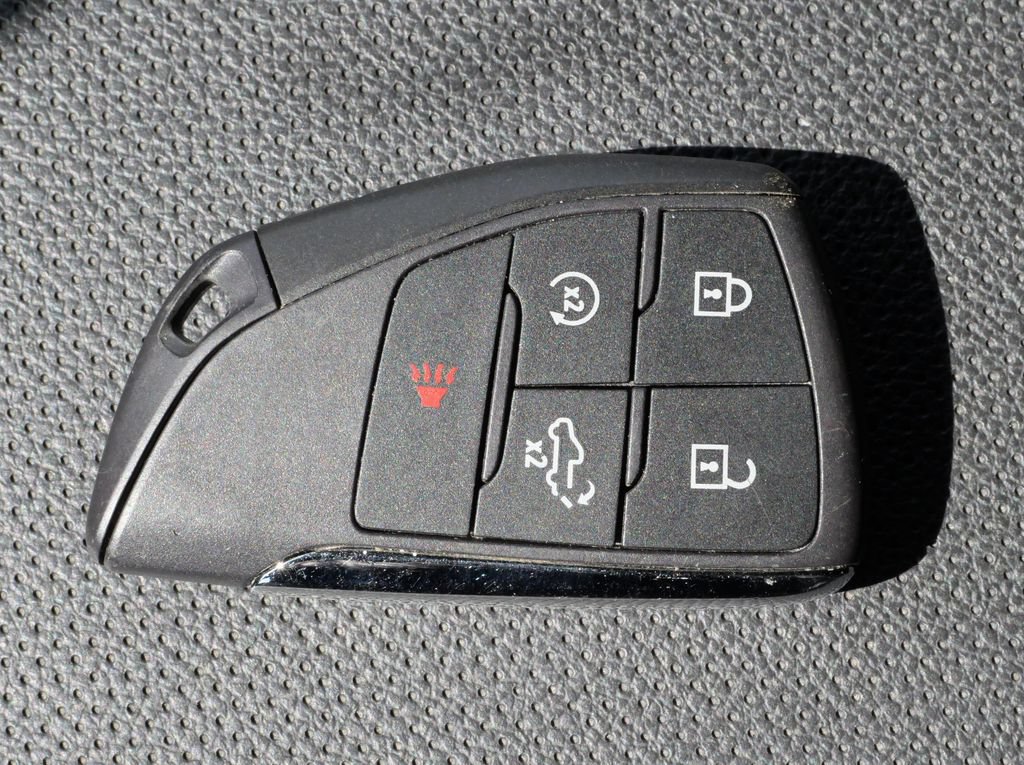 Used 2025 GMC Sierra 1500 AT4 AWD/4WD image 30