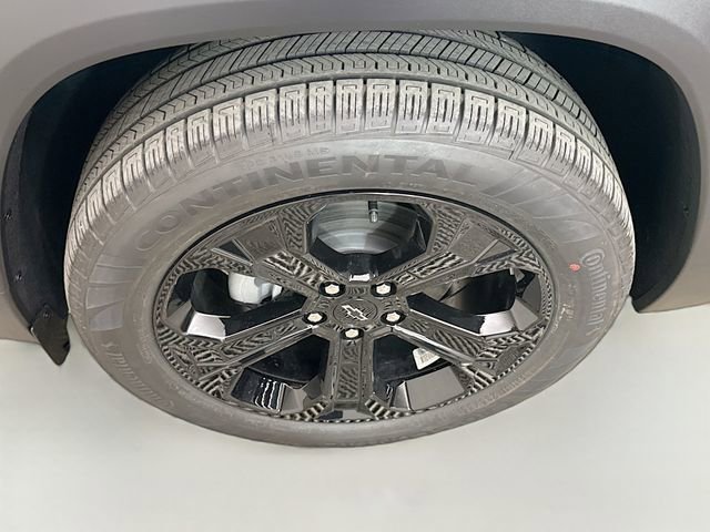 New 2026 Chevrolet Equinox LT w/ Convenience Package II image 34