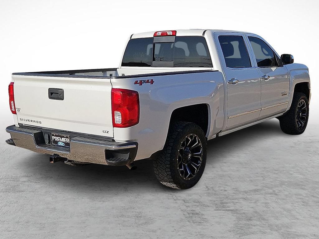 Used 2018 Chevrolet Silverado 1500 LTZ w/ Texas Edition AWD/4WD image 11