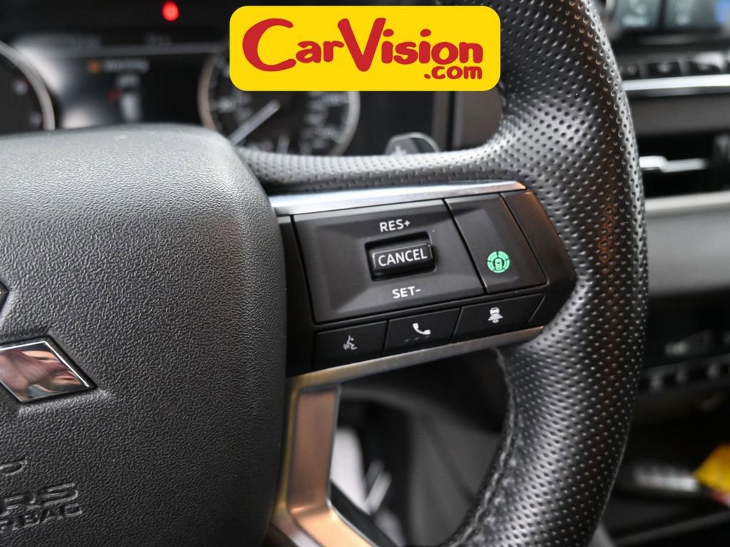 Used 2024 Mitsubishi Outlander SE image 21