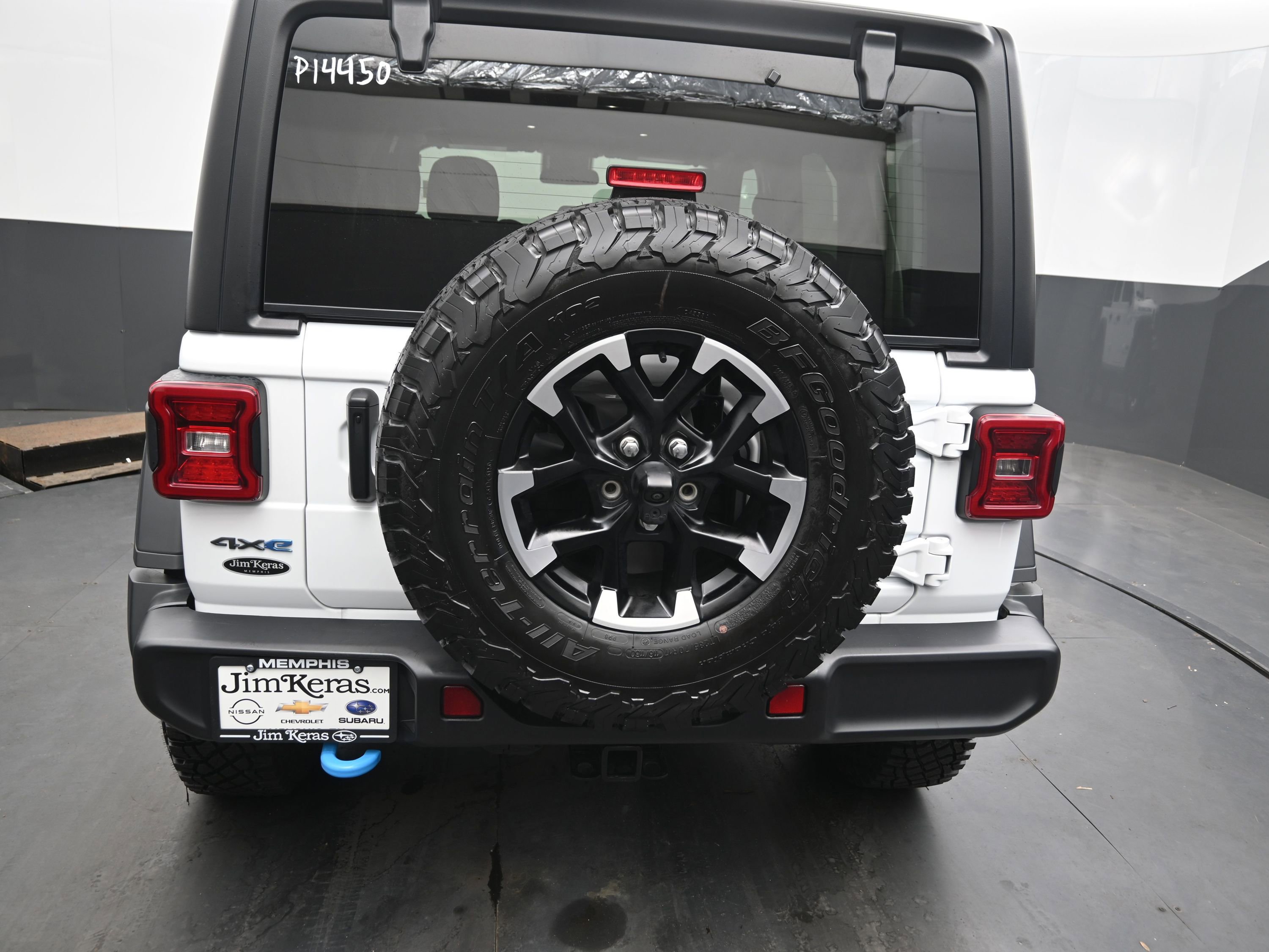 Used 2024 Jeep Wrangler Unlimited Rubicon 4xe image 14