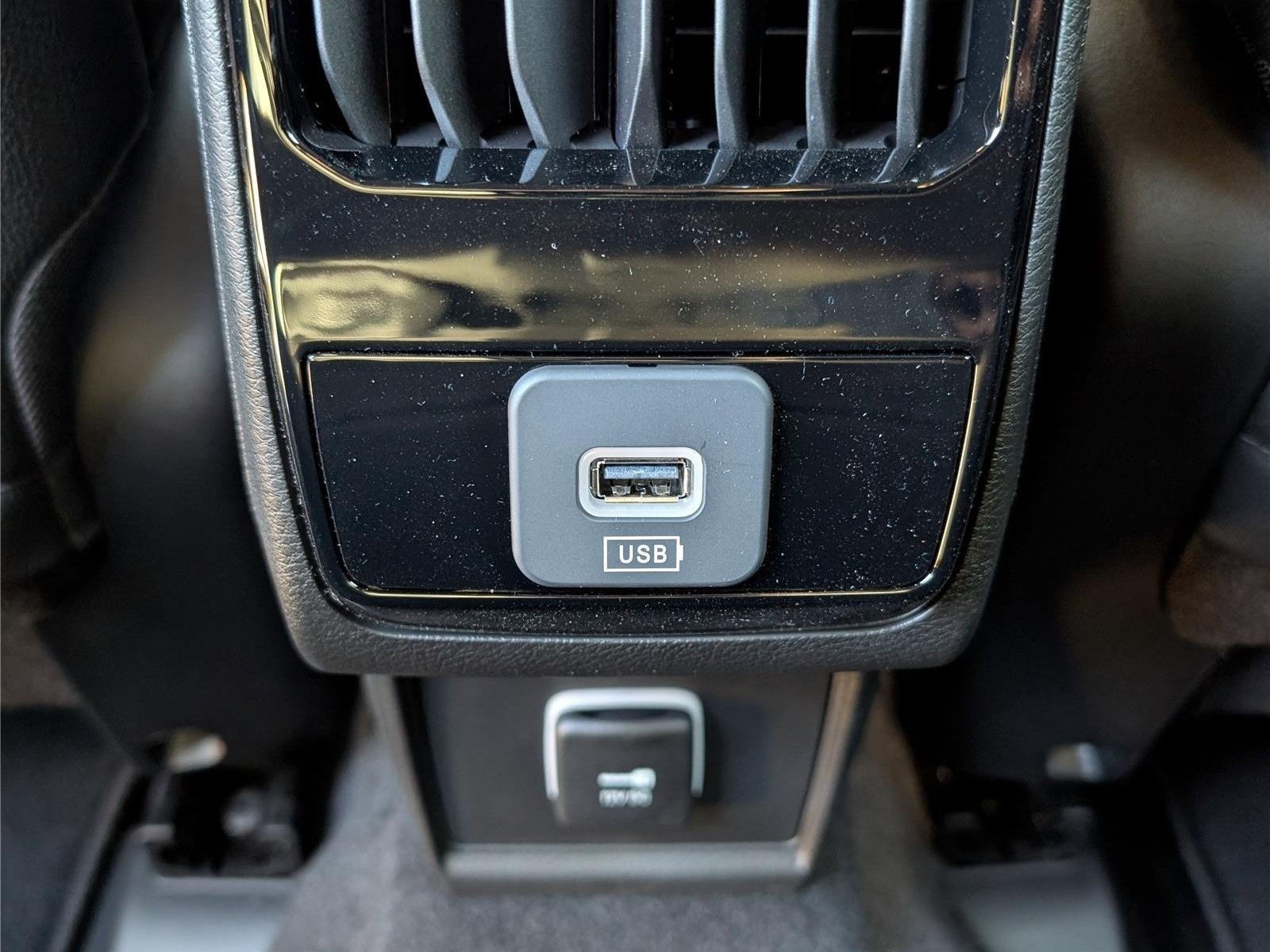 New 2026 Jeep Compass Limited AWD/4WD image 11