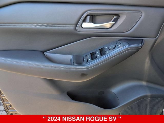 Certified 2024 Nissan Rogue SV w/ SV Premium Package AWD/4WD image 12