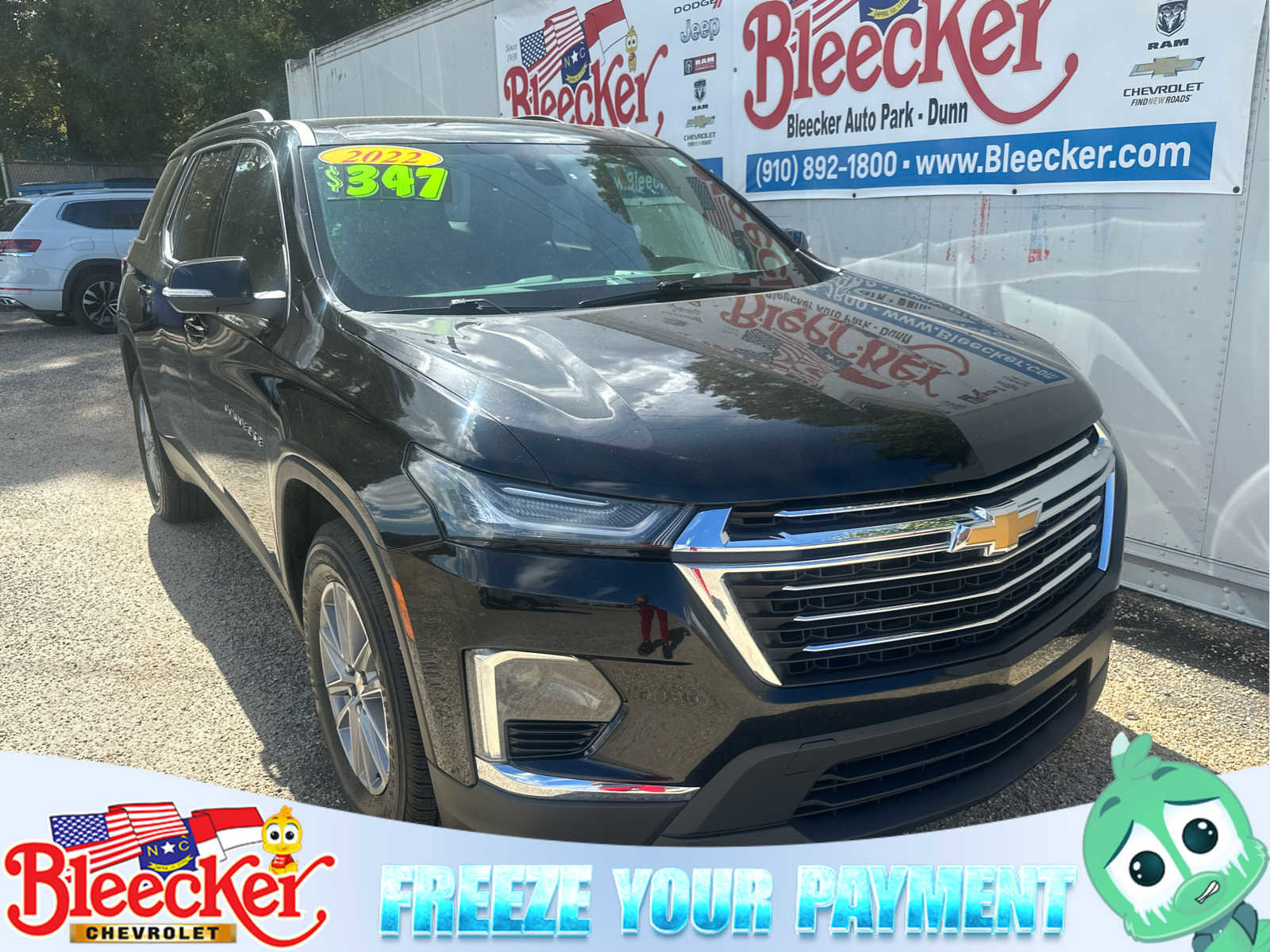 Used 2022 Chevrolet Traverse LT