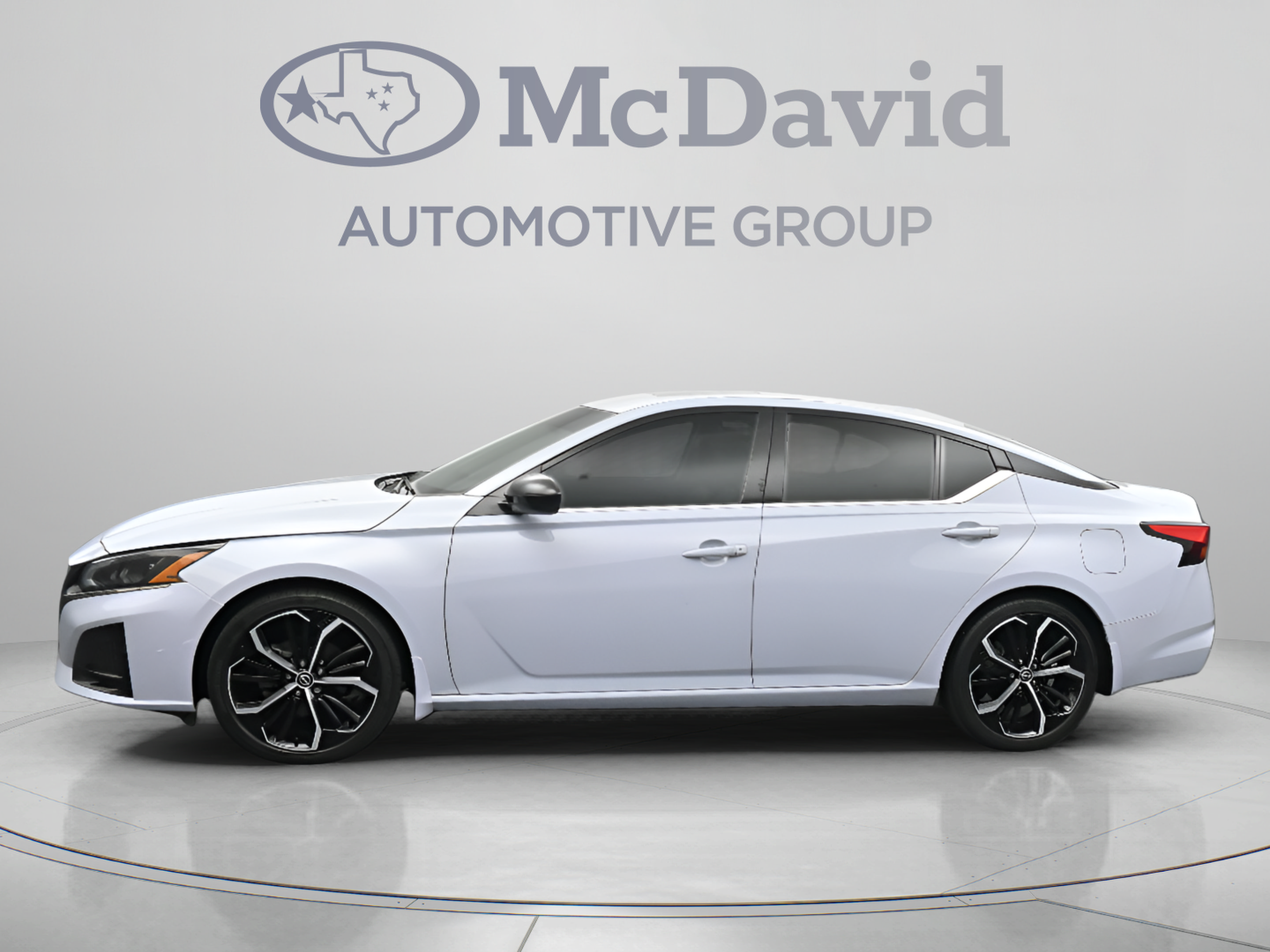 Used 2024 Nissan Altima 2.5 SR w/ SR Premium Package FWD image 5