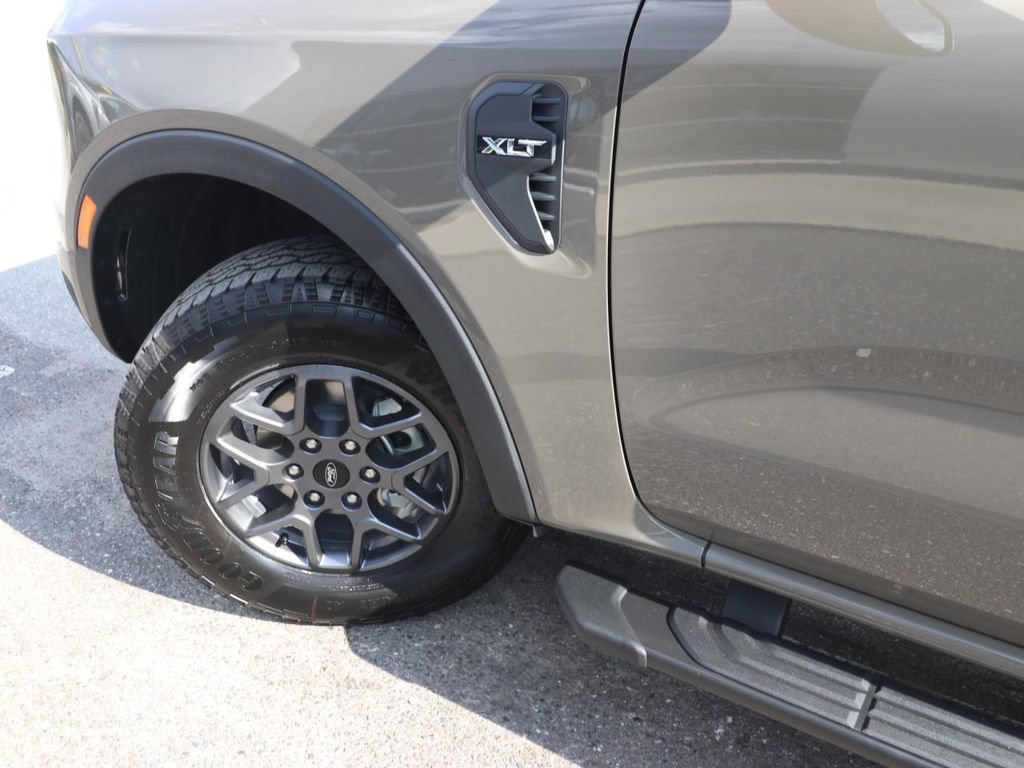 New 2026 Ford Ranger XLT w/ Equipment Group 301A High AWD/4WD image 4