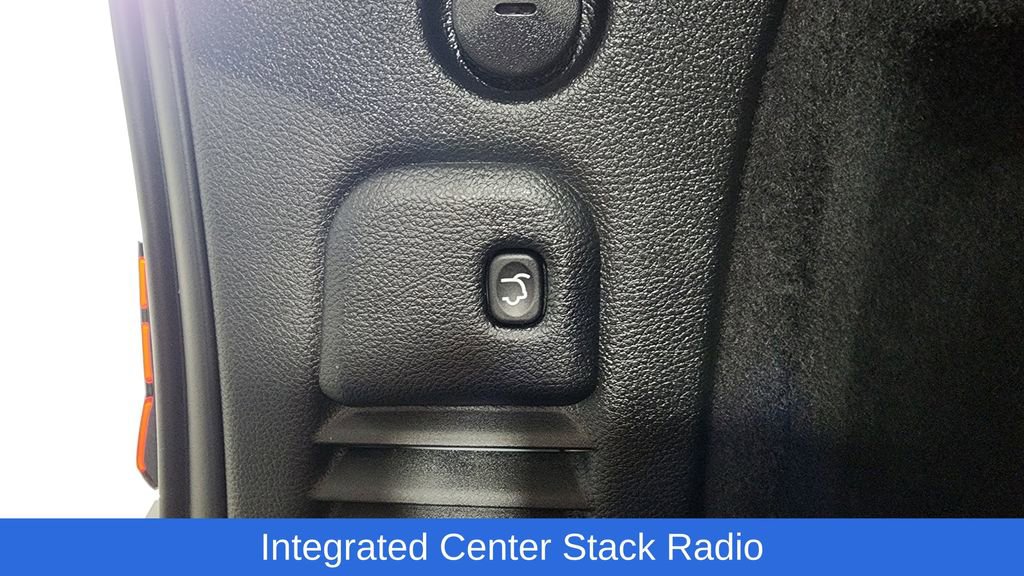 Used 2023 Dodge Durango GT image 11