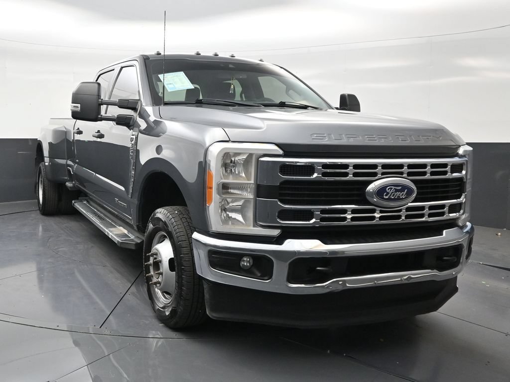 Used 2023 Ford F350 XLT w/ Camper Package AWD/4WD image 7