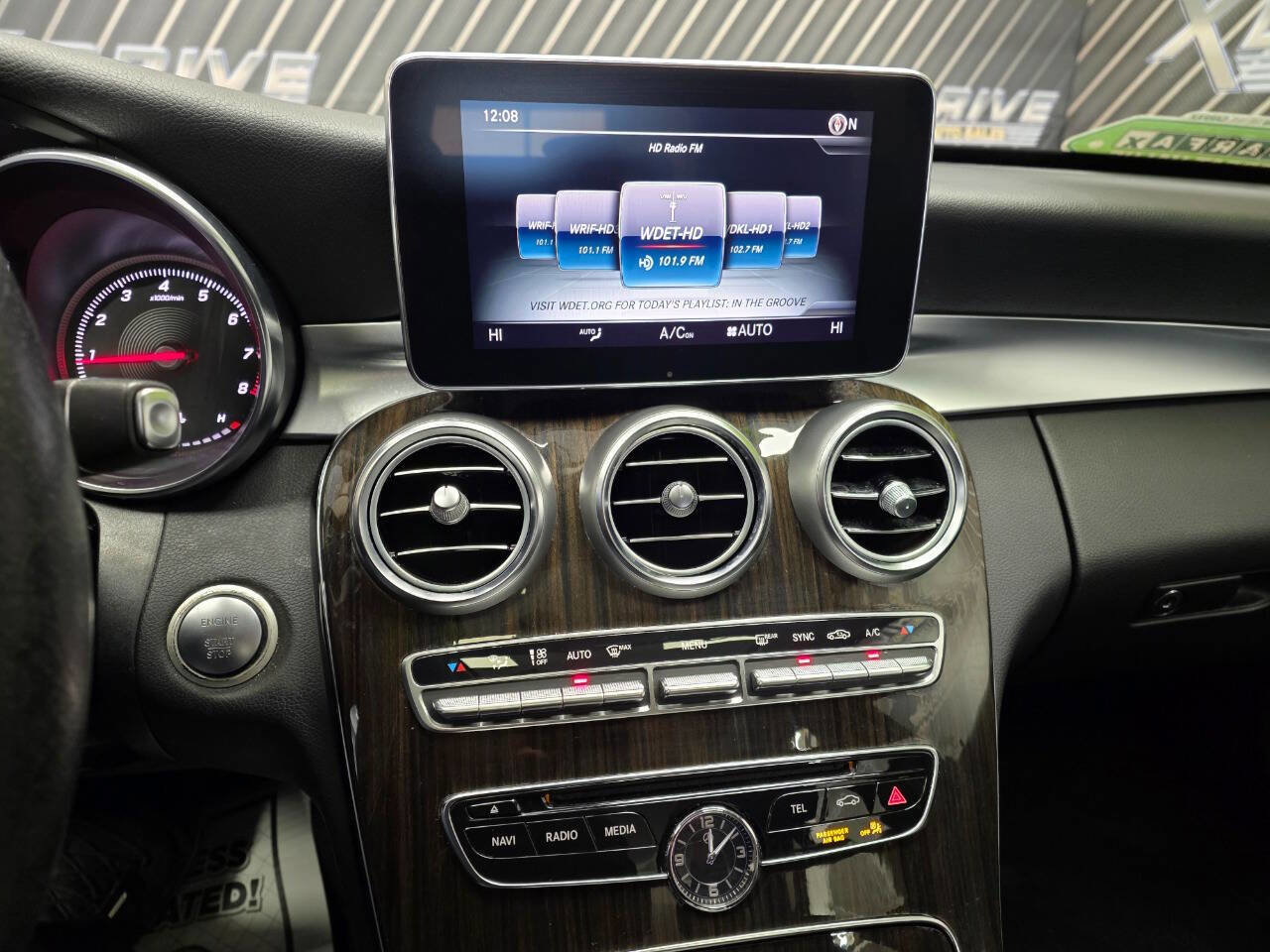 Used 2018 Mercedes-Benz C 300 4MATIC Sedan image 21