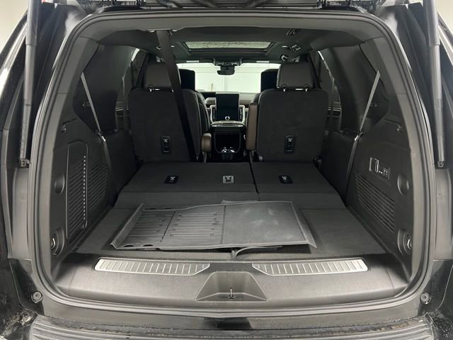 Used 2025 GMC Yukon Denali Ultimate w/ LPO, Floor Liner Package AWD/4WD image 50