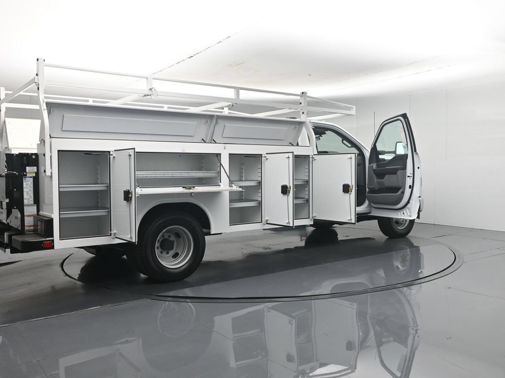 New 2026 Ford F350 XL w/ XL Chrome Package RWD image 5