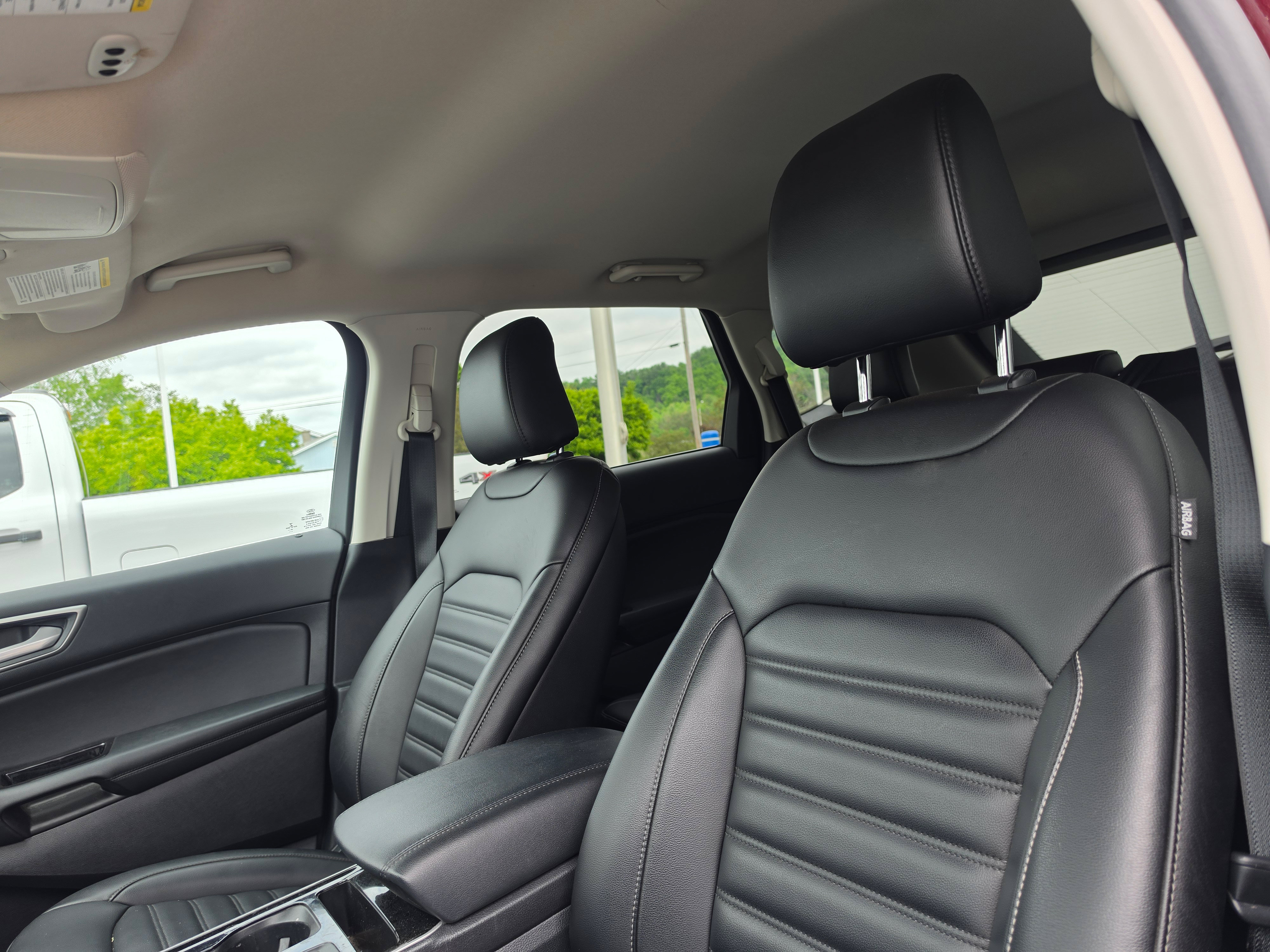 Used 2020 Ford Edge SEL w/ Convenience Package AWD/4WD image 12