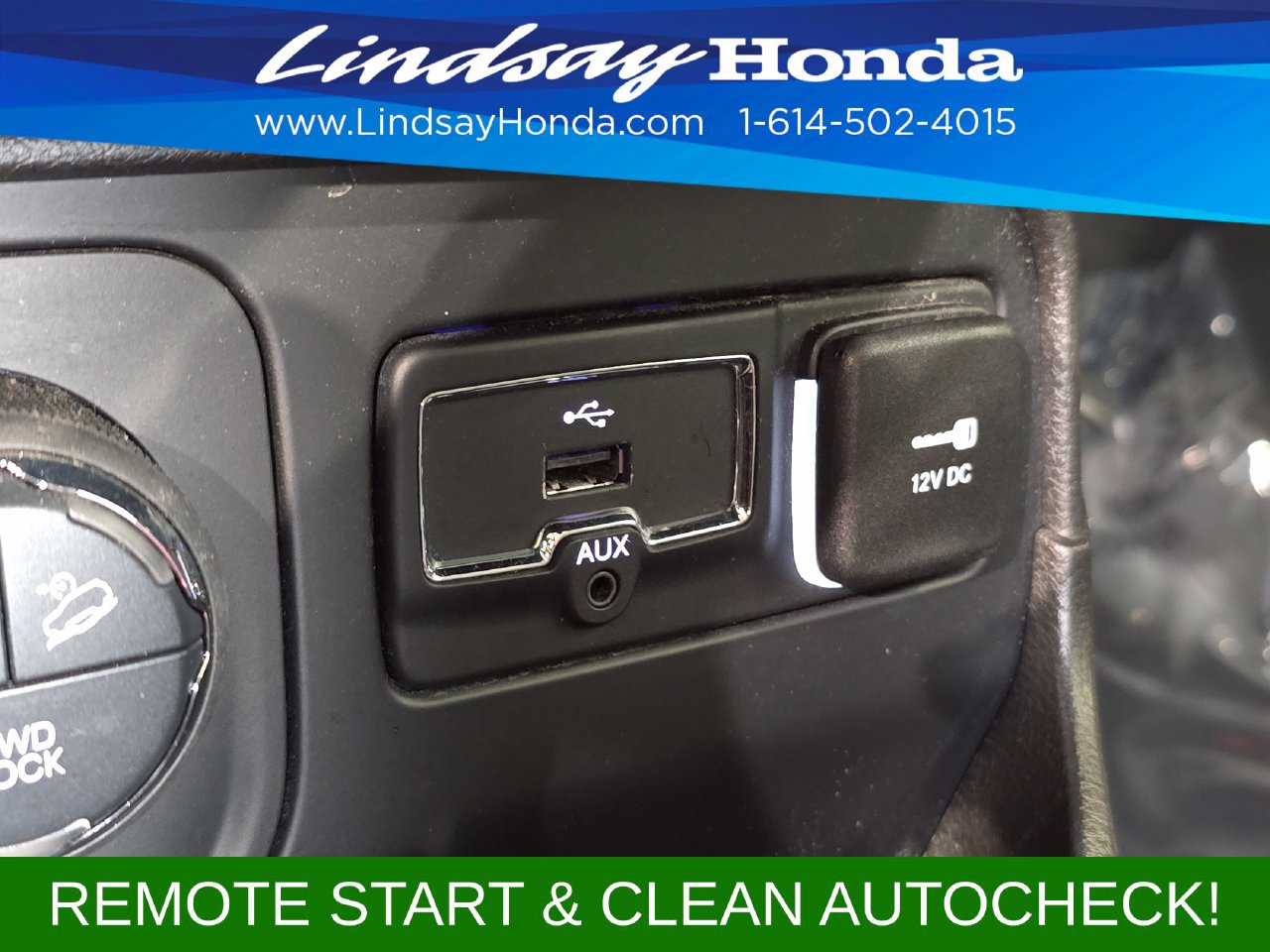 Used 2017 Jeep Renegade Trailhawk AWD/4WD image 19