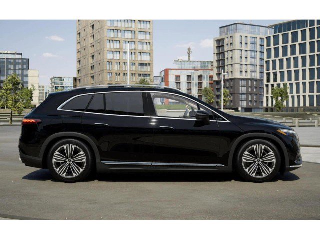 New 2026 Mercedes-Benz EQS 400 4MATIC SUV image 4