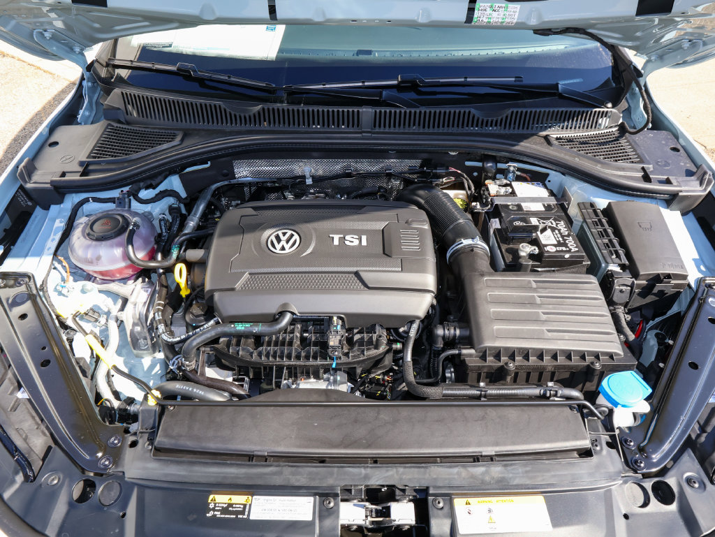 New 2027 Volkswagen Jetta GLI Autobahn FWD image 30