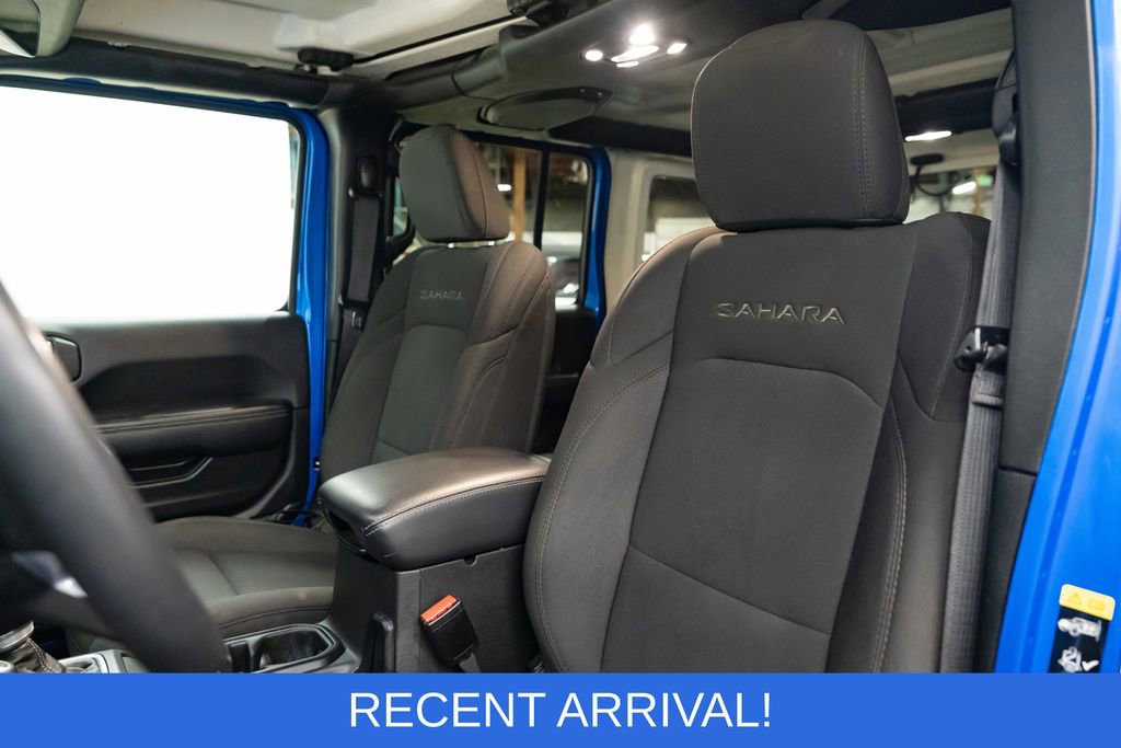 Used 2023 Jeep Wrangler Sahara image 21