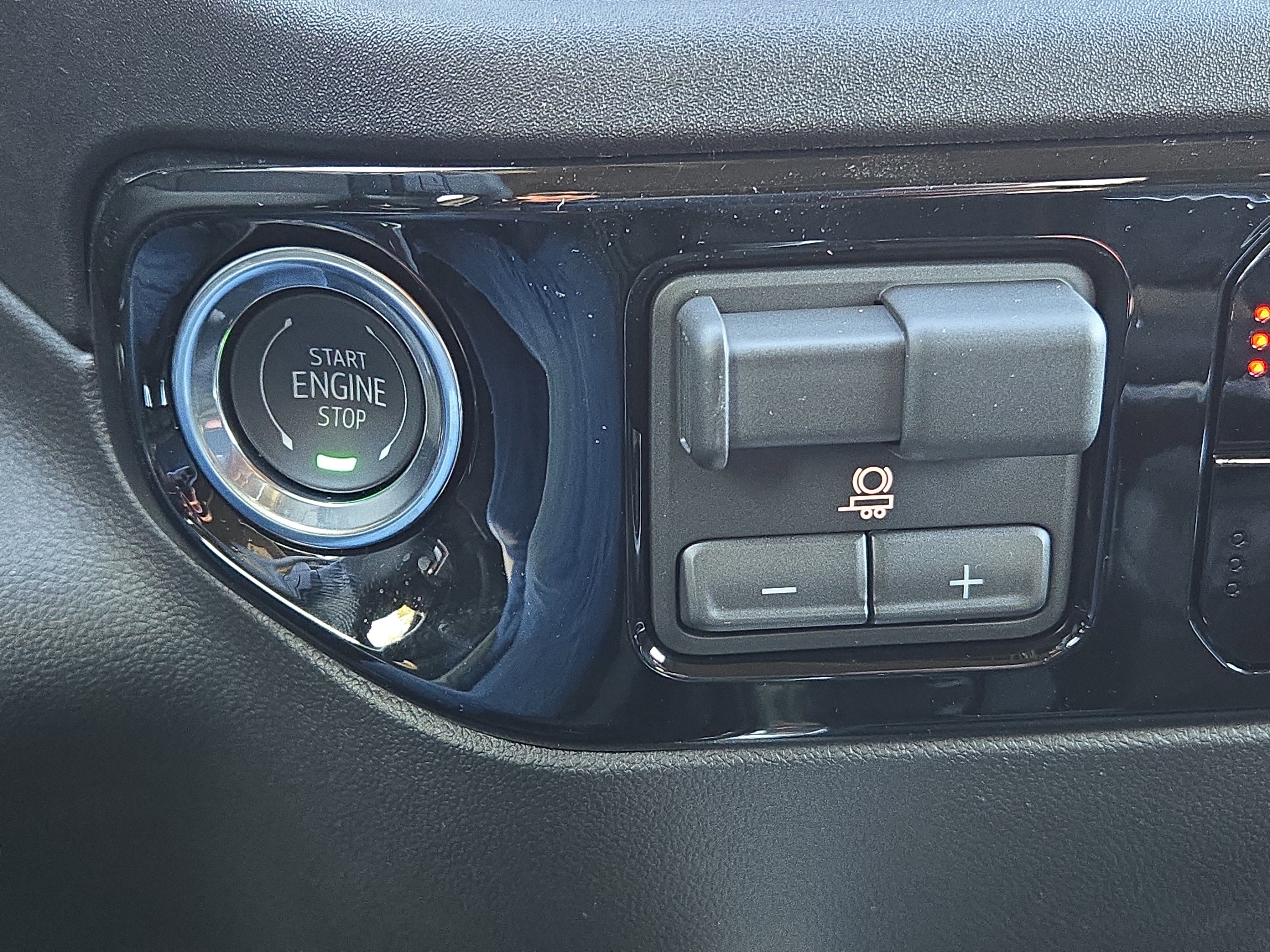 New 2026 Chevrolet Silverado 1500 RST w/ RST All Star Premium Package image 32