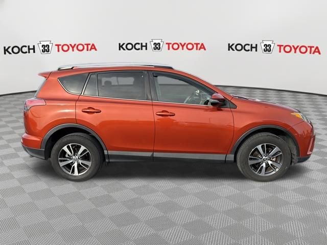 Used 2016 Toyota RAV4 XLE image 9