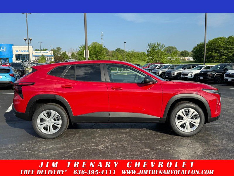 New 2026 Chevrolet Trax LS FWD image 25