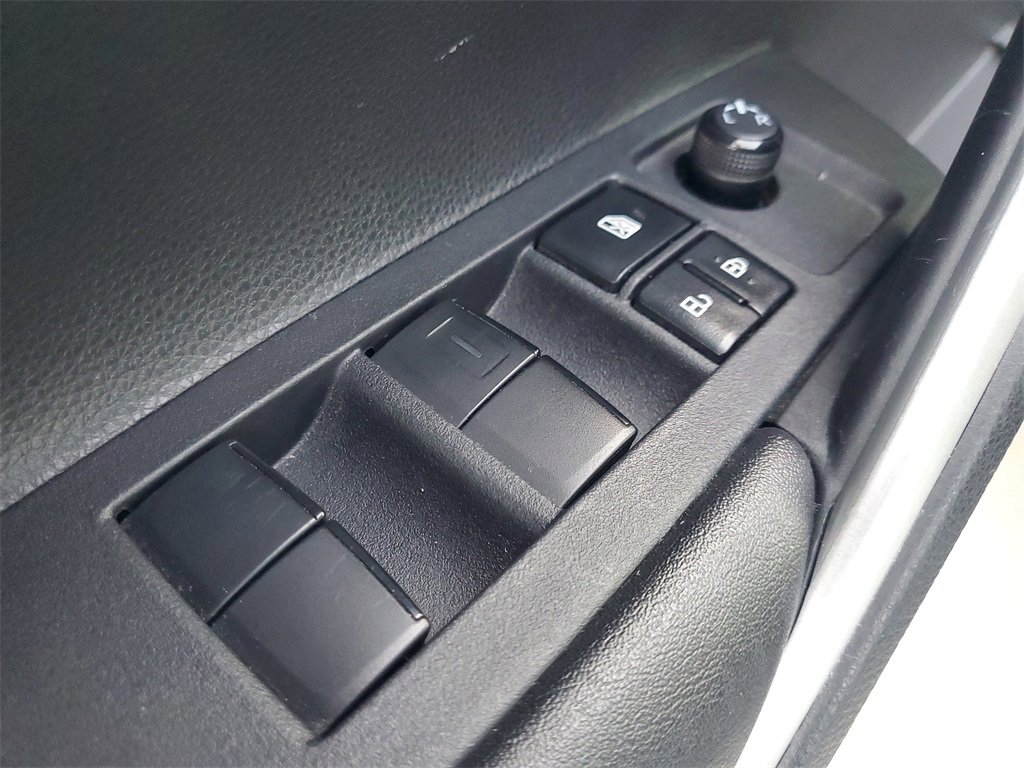 Certified 2023 Toyota Corolla Cross LE image 20