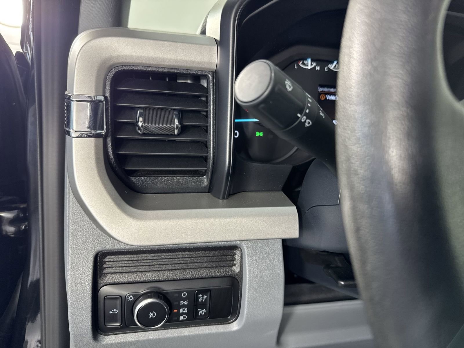 Used 2025 Ford F250 XLT image 14