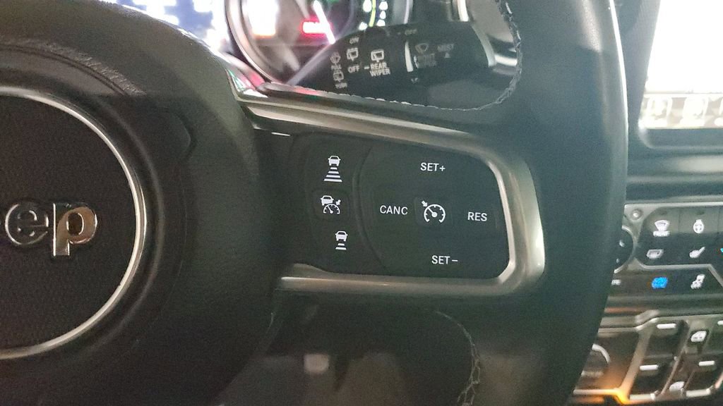 Used 2022 Jeep Wrangler Unlimited Sahara w/ Cold Weather Group image 32