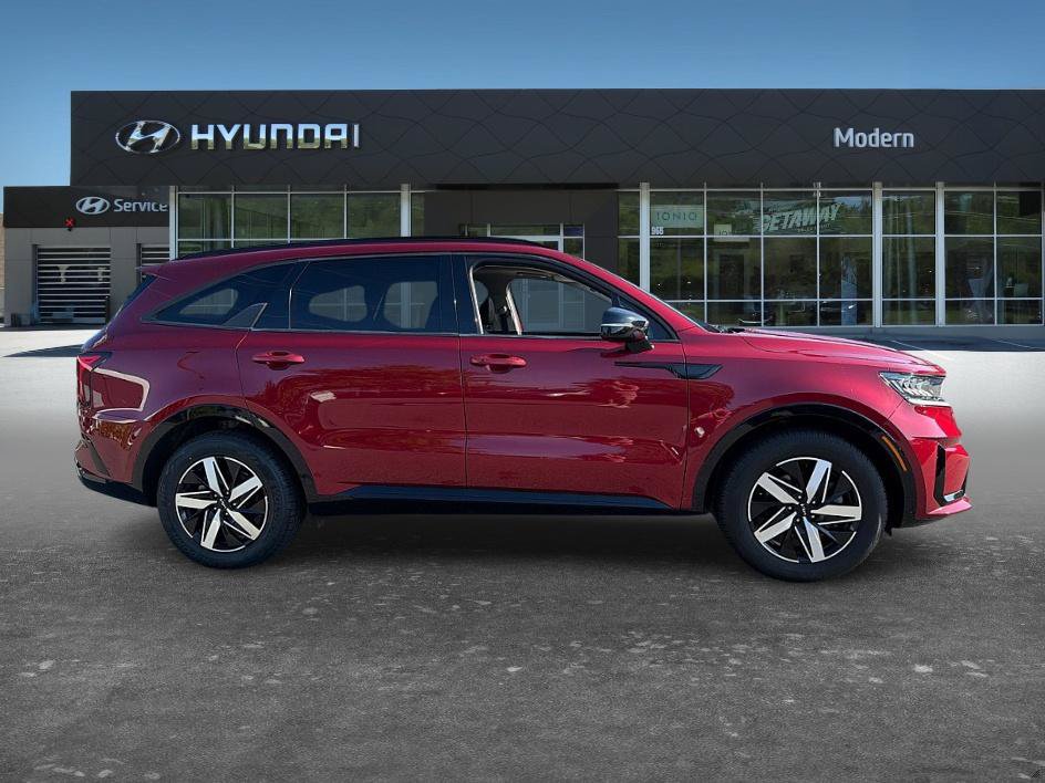 Used 2022 Kia Sorento S w/ Panoramic Sunroof Package FWD image 4