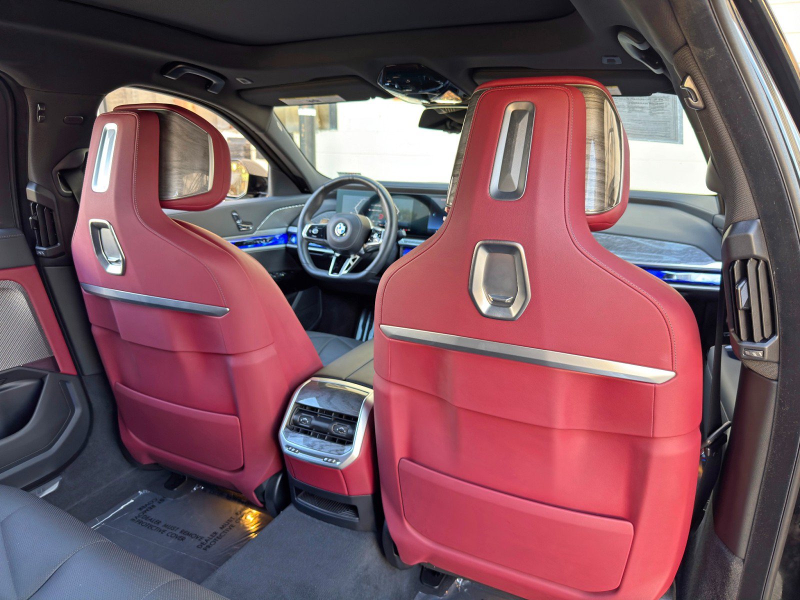 Used 2024 BMW 740i w/ Premium Package 2 RWD image 50