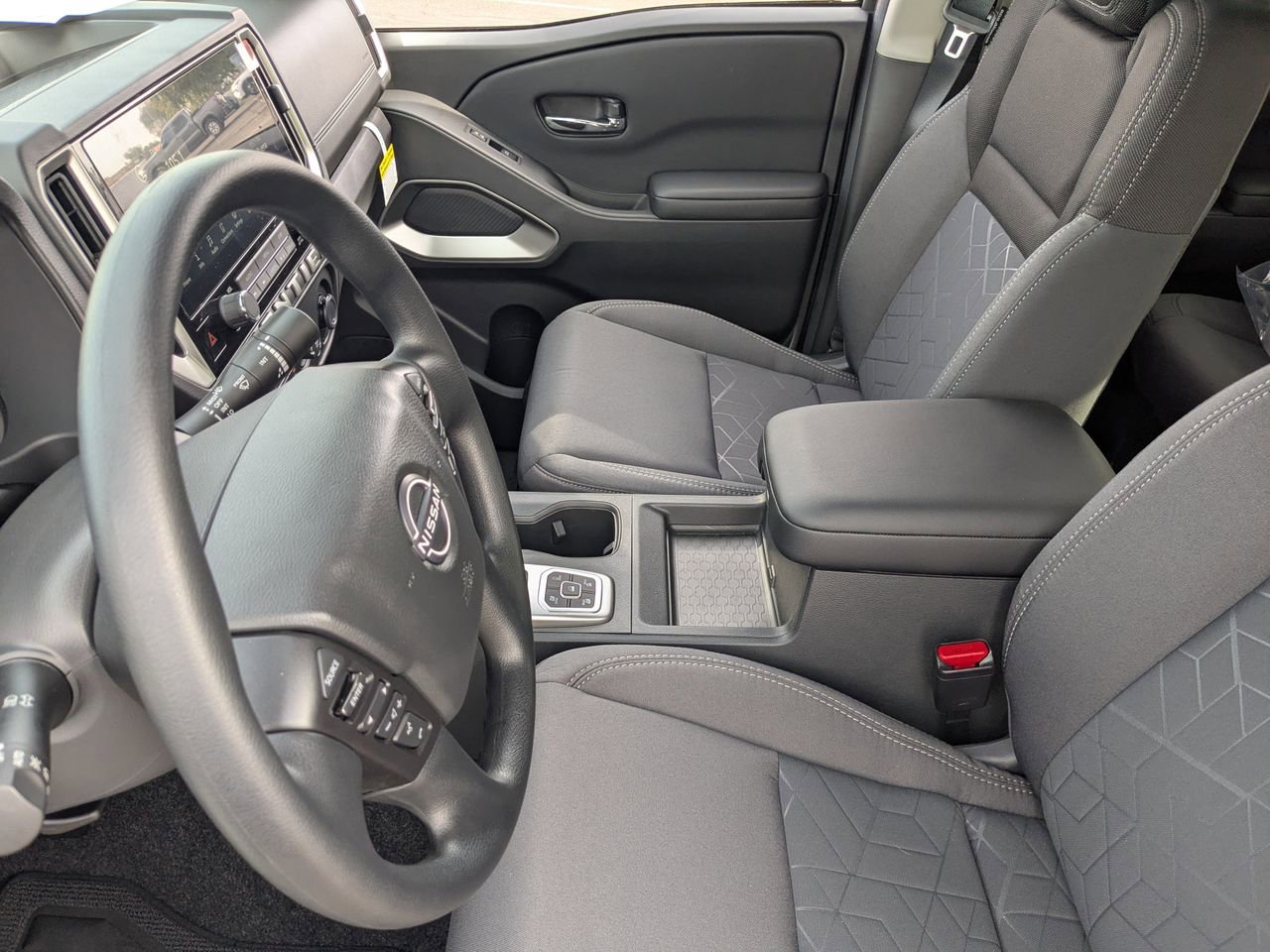 New 2026 Nissan Frontier SV w/ Tow Package AWD/4WD image 12