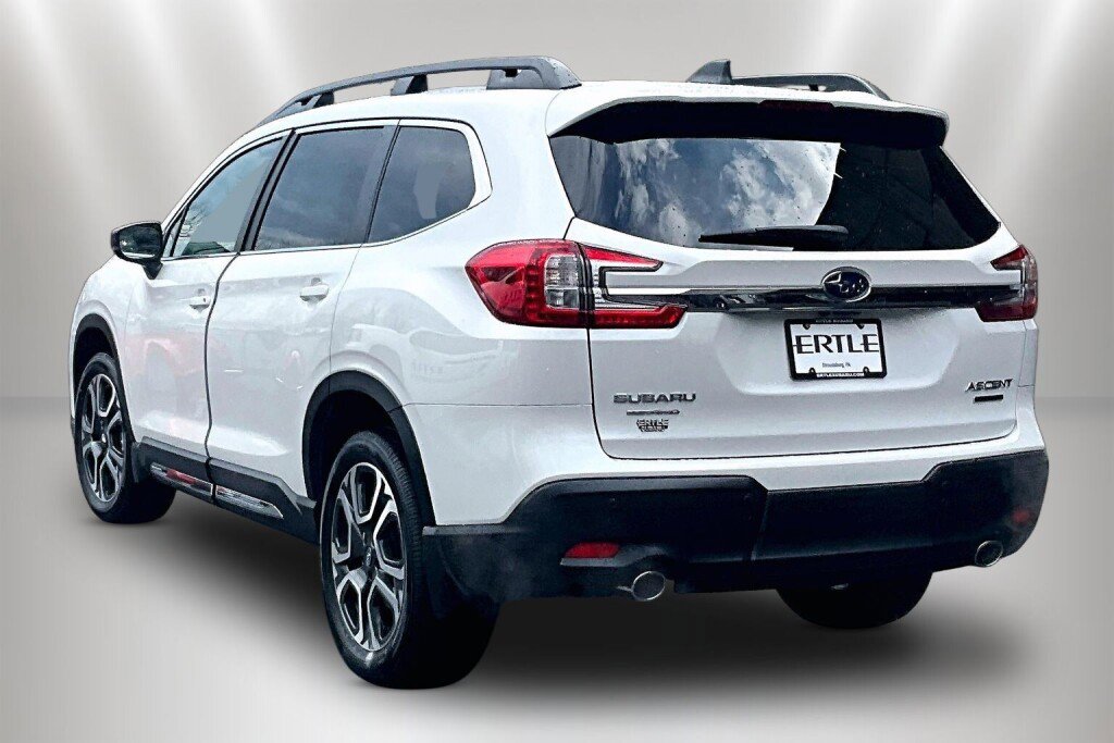 New 2026 Subaru Ascent Limited AWD/4WD image 3