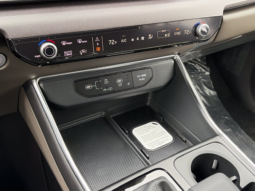 New 2027 Kia Carnival EX FWD image 21