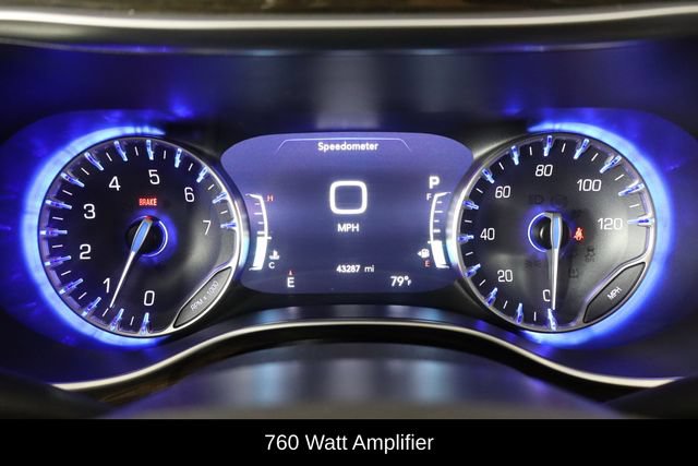 Used 2023 Chrysler Pacifica Limited w/ Uconnect Theater Family Group AWD/4WD image 11