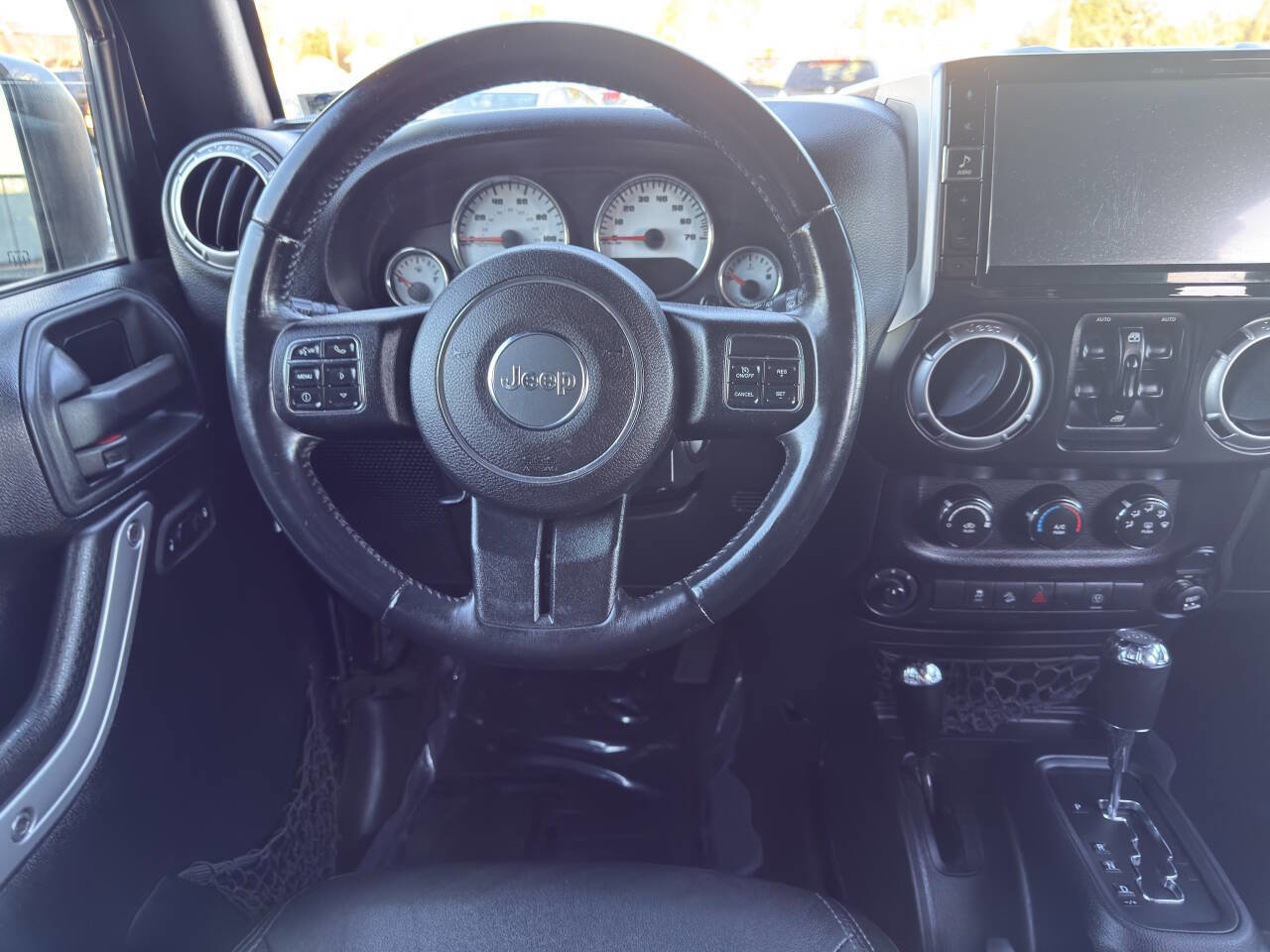 Used 2016 Jeep Wrangler Unlimited Sahara w/ Connectivity Group image 20