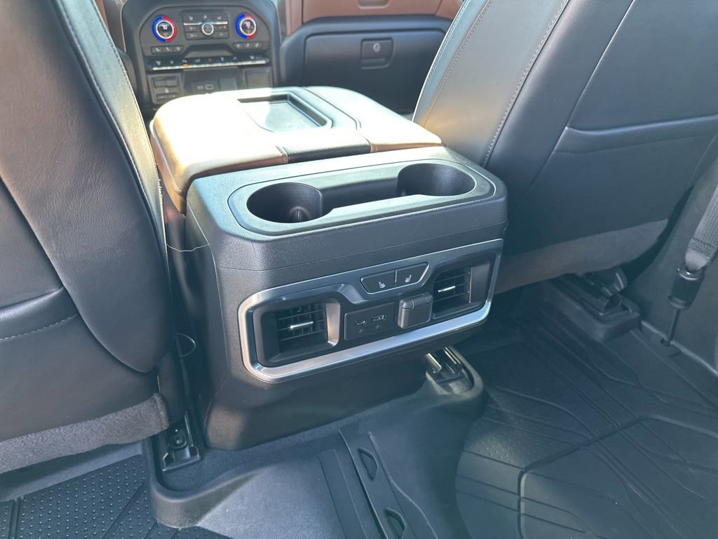 Used 2021 Chevrolet Silverado 3500 High Country image 21