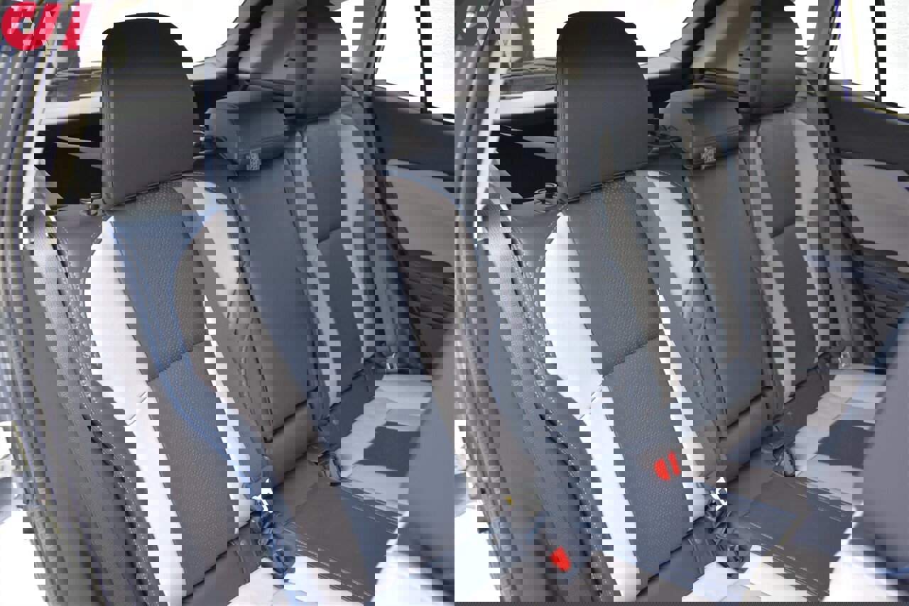 Used 2021 Subaru Crosstrek Hybrid w/ Moonroof Package w/Navigation image 31