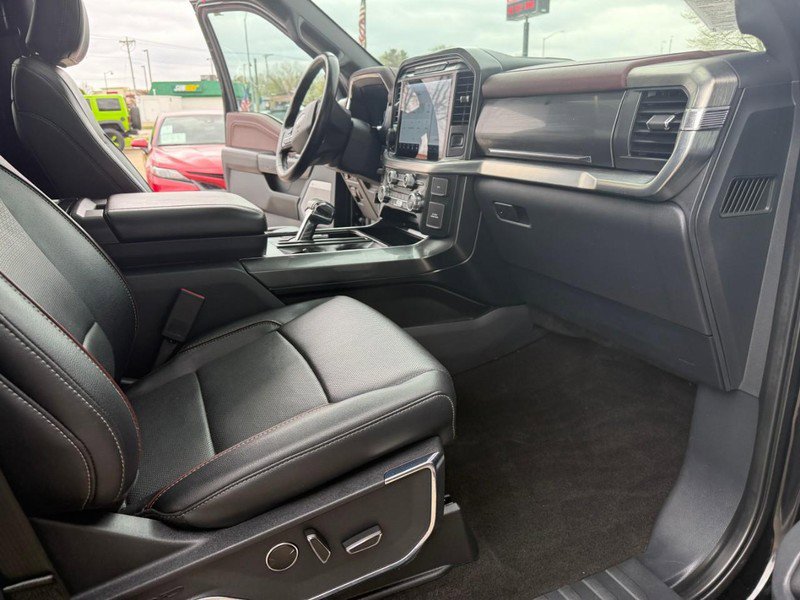 Used 2022 Ford F150 Lariat w/ Equipment Group 502A High image 19