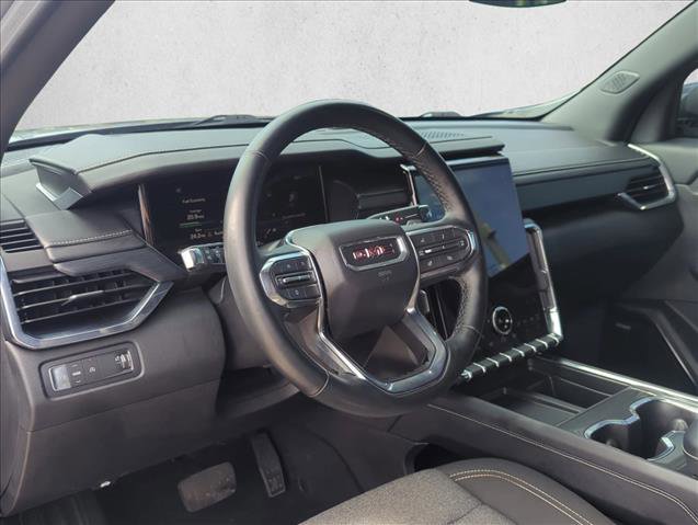 Used 2025 GMC Acadia Elevation FWD image 12