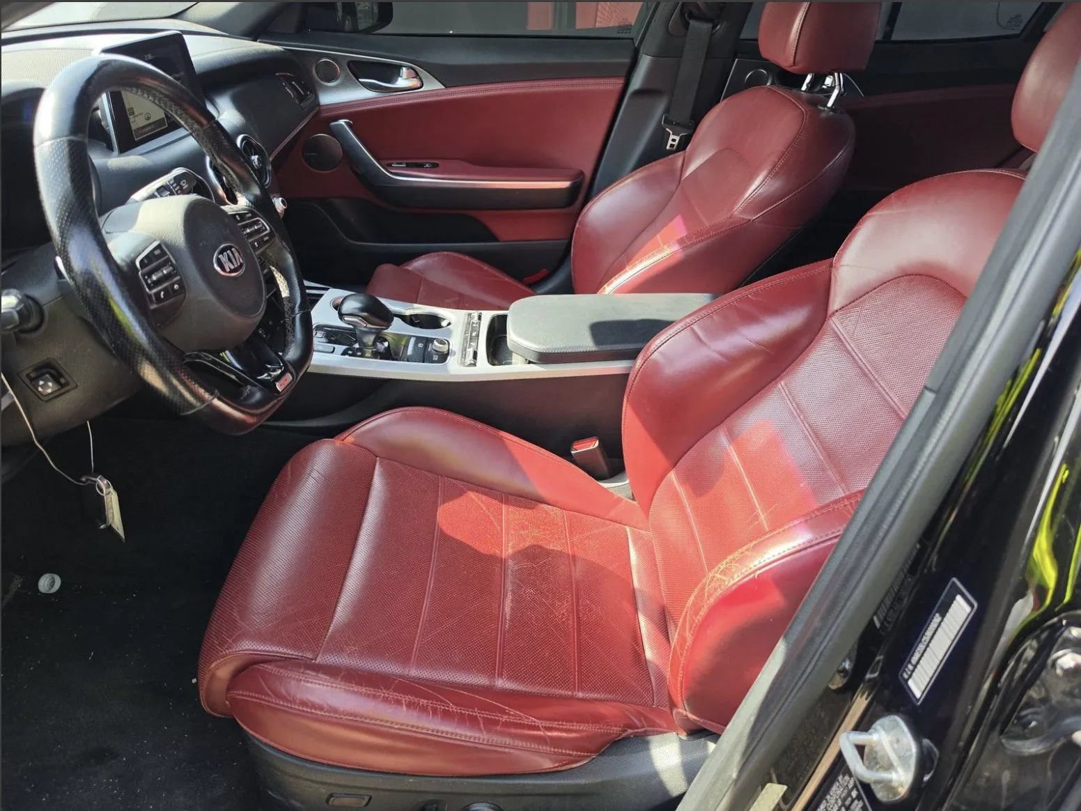 Used 2018 Kia Stinger GT2 AWD/4WD image 5