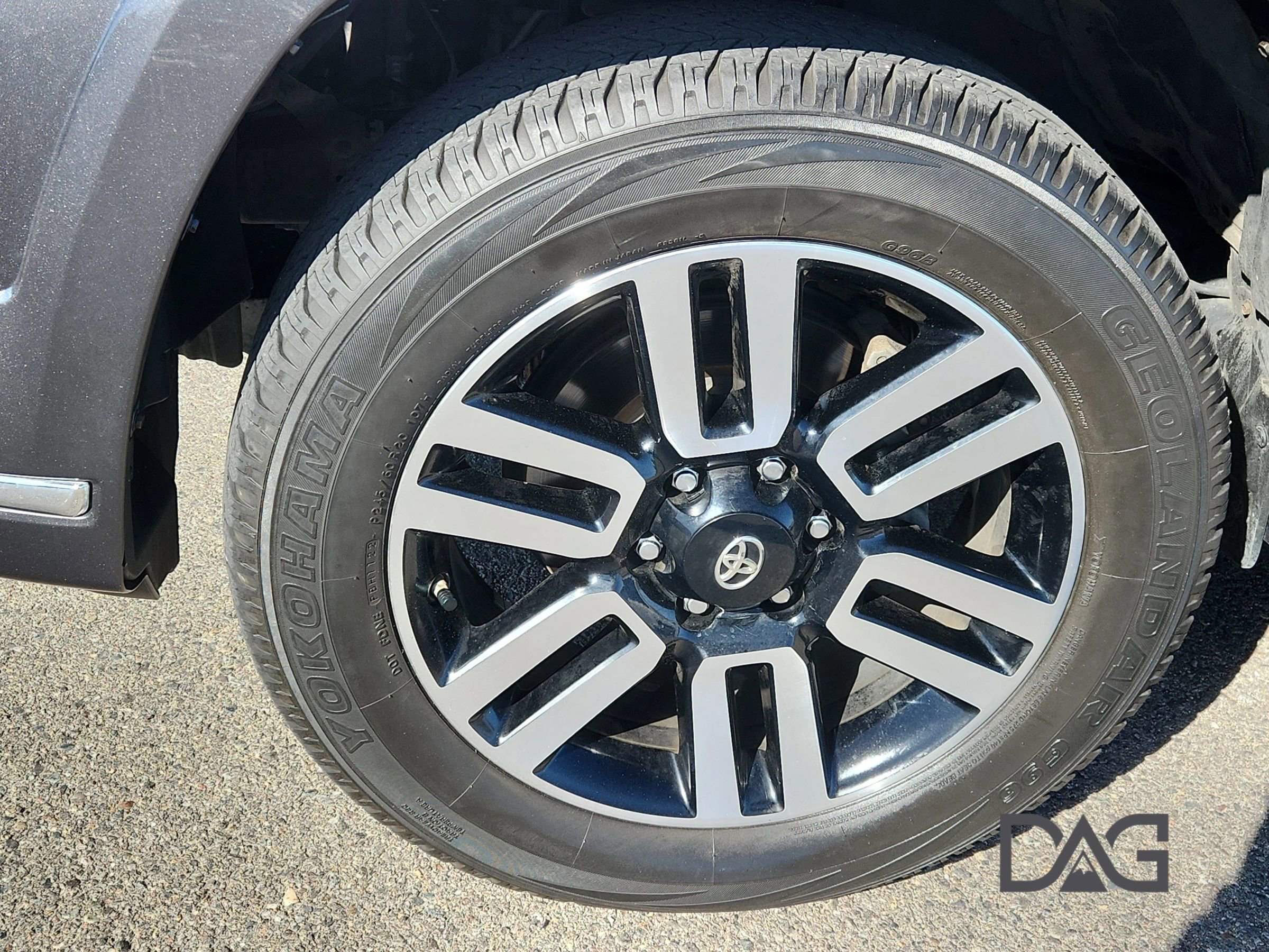 Used 2019 Toyota 4Runner Limited image 11