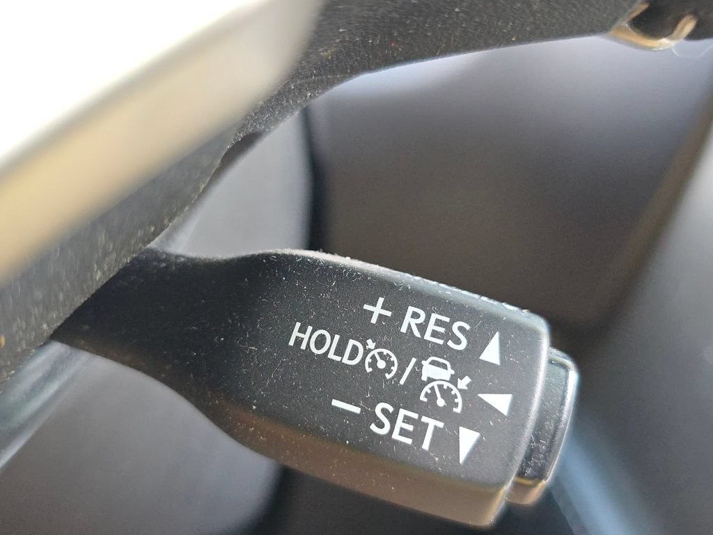 Used 2018 Lexus NX 300h AWD w/ Premium Package image 29