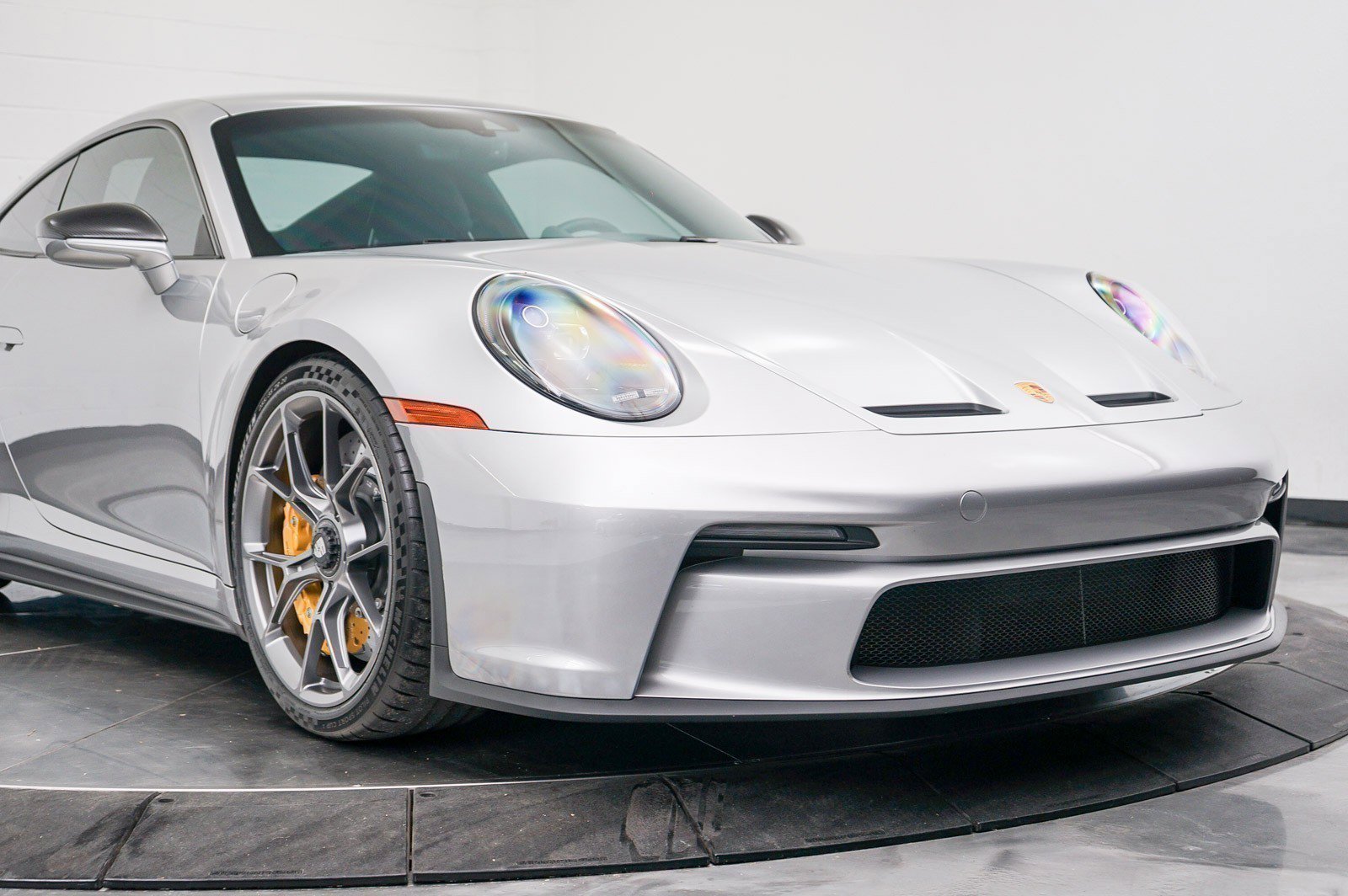 Used 2022 Porsche 911 GT3 RWD image 10