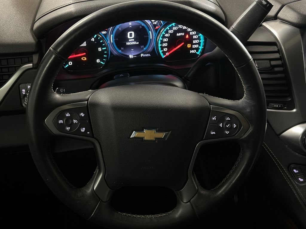 Used 2017 Chevrolet Suburban Premier RWD image 4