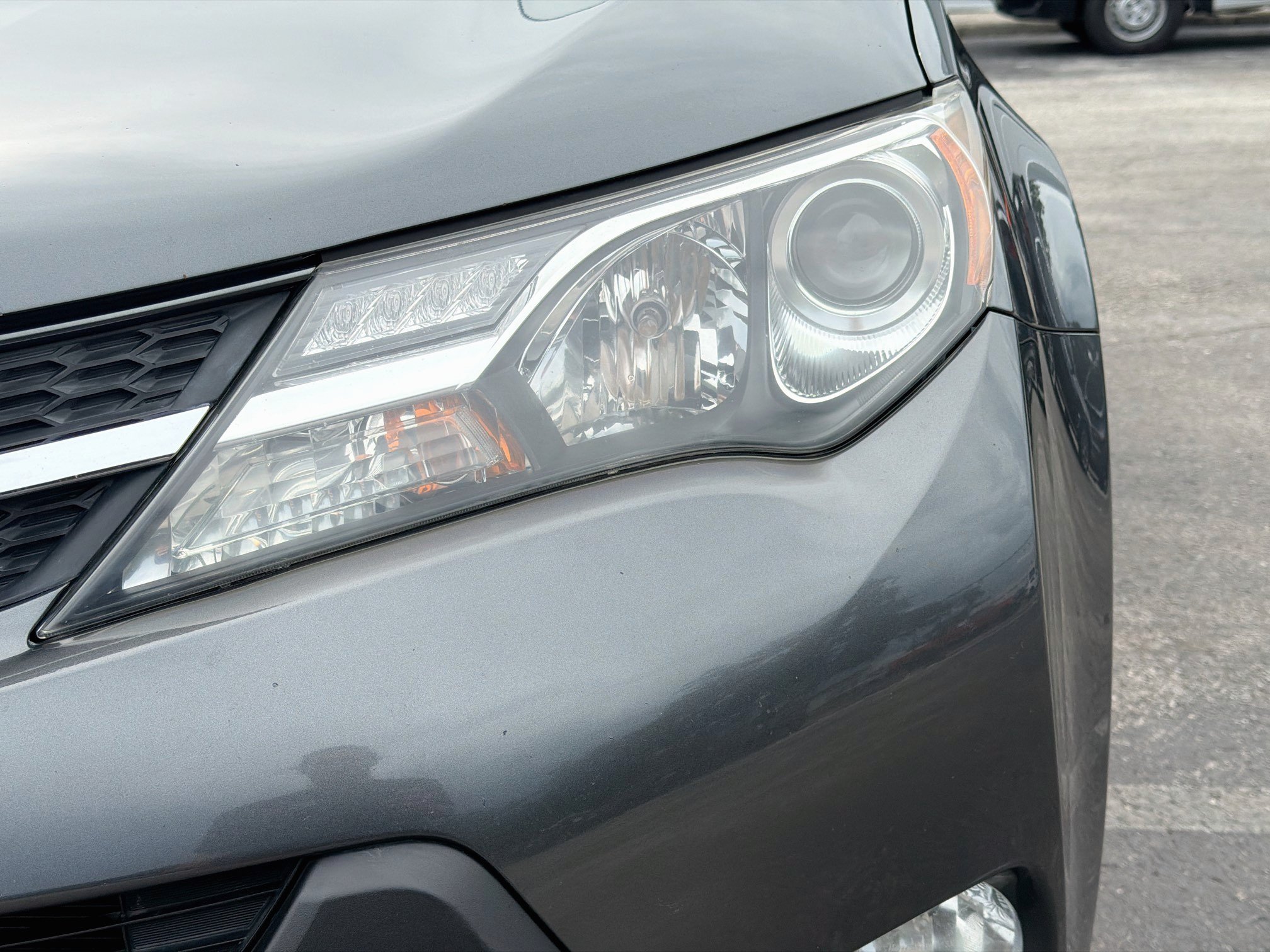 Used 2015 Toyota RAV4 Limited AWD/4WD image 9