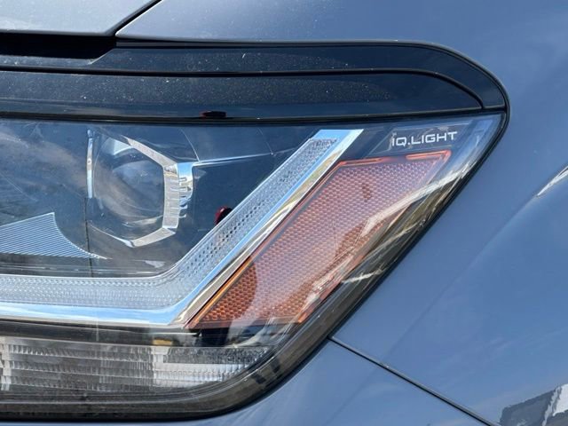 Certified 2023 Volkswagen Atlas Cross Sport SEL R-Line image 9