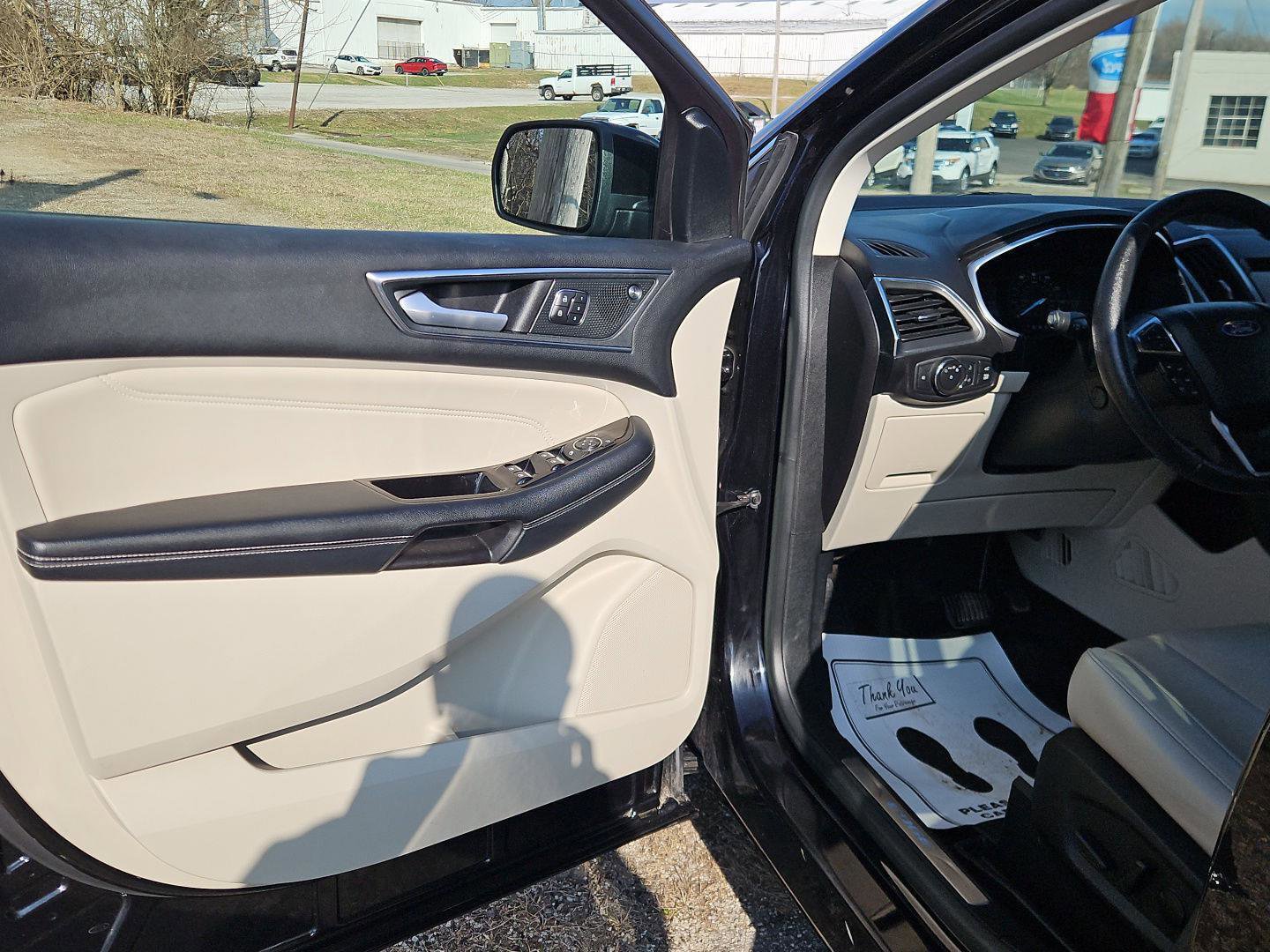 Used 2020 Ford Edge Titanium w/ Cargo Accessory Package image 11