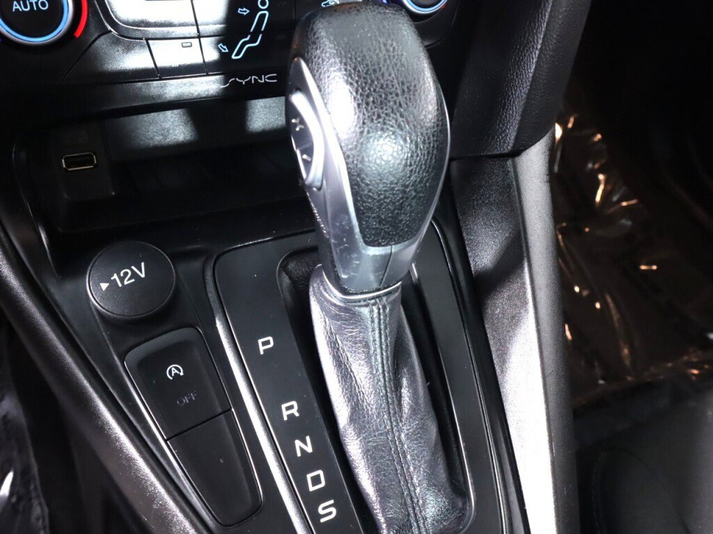 Used 2018 Ford Focus SE FWD image 20