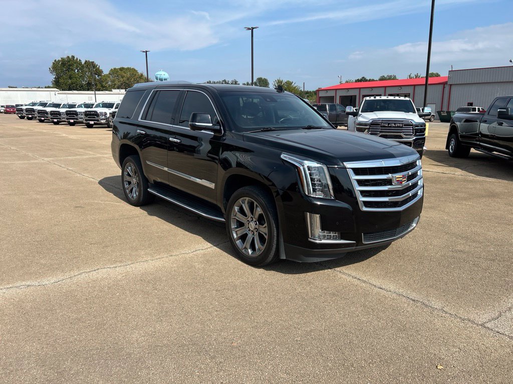 Used 2018 Cadillac Escalade Luxury AWD/4WD image 4