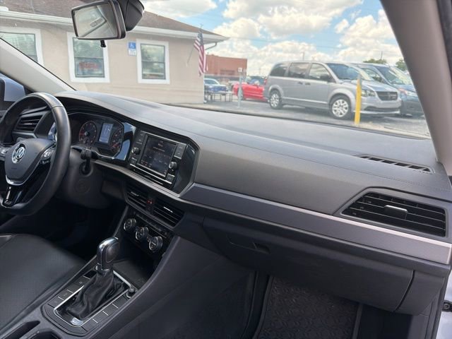 Used 2019 Volkswagen Jetta SE image 13