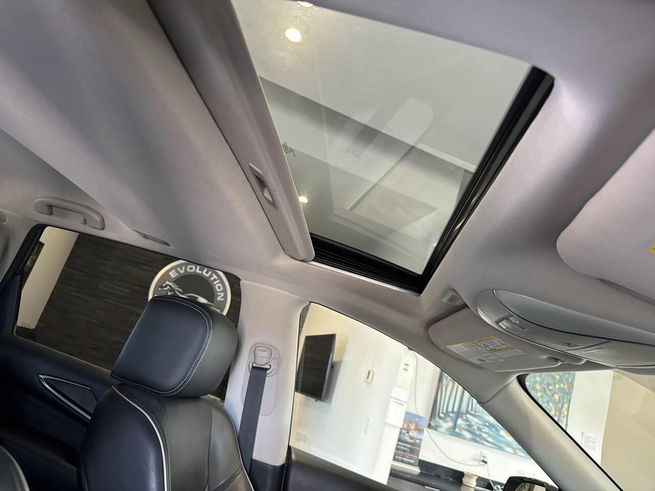 Used 2017 INFINITI QX60 FWD w/ Premium Plus Package image 19