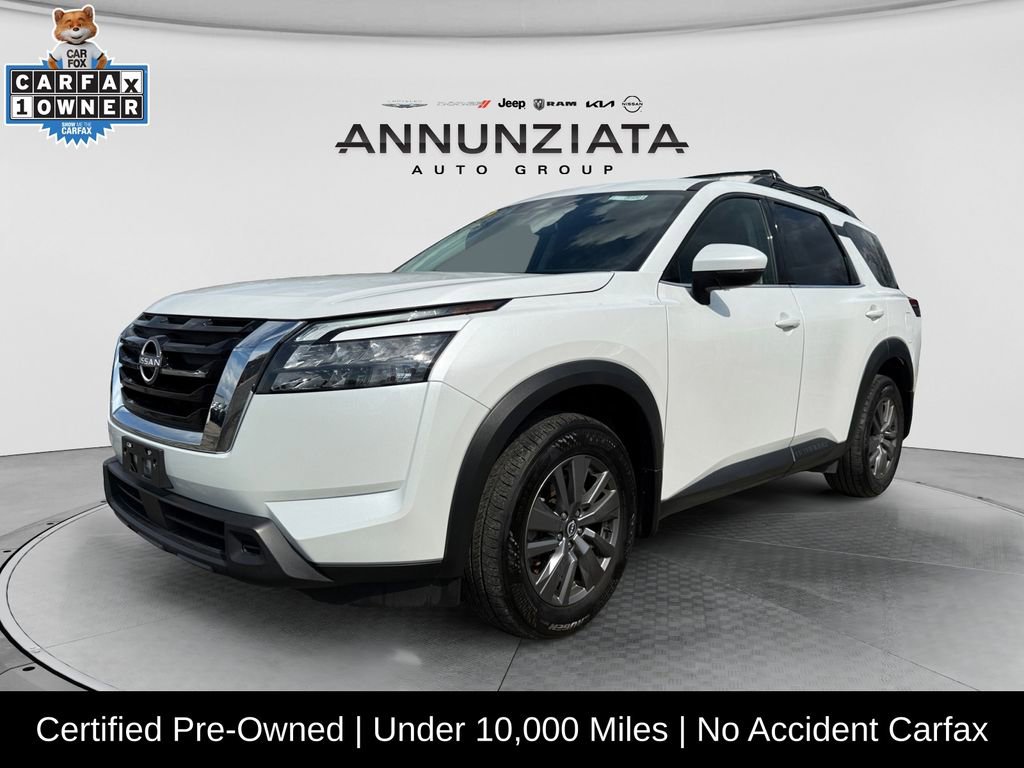 Certified 2025 Nissan Pathfinder SV image 1